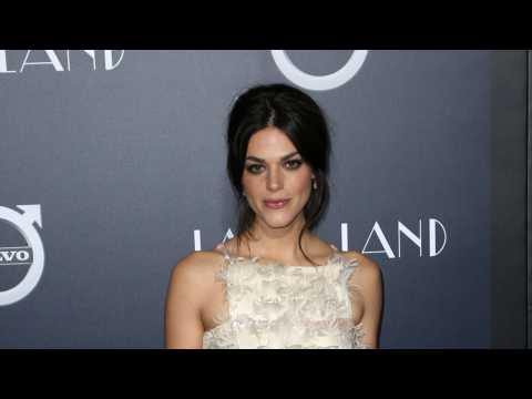 VIDEO : New Fox Musical Drama 'Mixtape' Finds Leading Actress