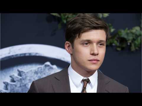 VIDEO : What Is 'Love, Simon' About?