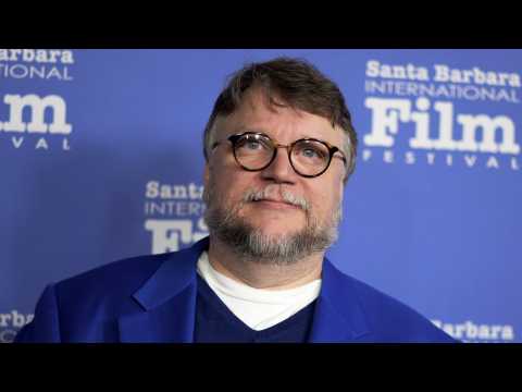 VIDEO : Director Guillermo del Toro Signs Deal With Fox Searchlight