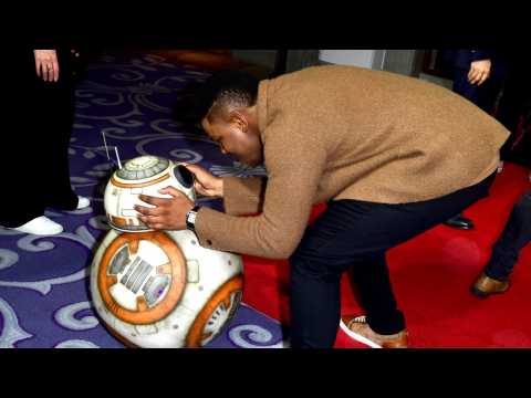 VIDEO : Rian Johnson Explains Why Many Of Finn's Scenes Were Cut From 'The Last Jedi'