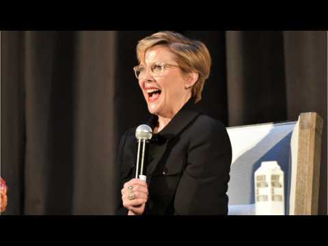 VIDEO : Annette Bening May Star In CIA Movie
