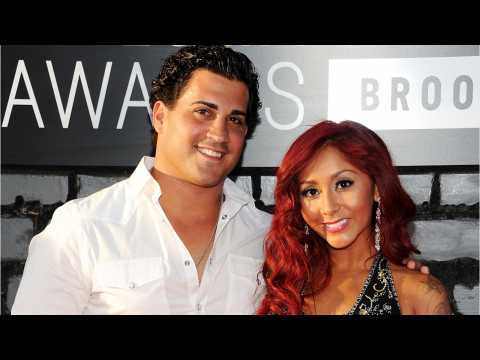 VIDEO : Snooki Says She Isn't Getting Divorced