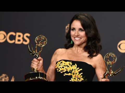 VIDEO : Julia Louis-Dreyfus Will Be Sixth Woman To Get The Mark Twain Prize For Humor