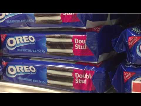 VIDEO : The Weird Flavors Of Oreos