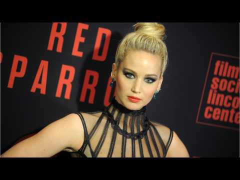 VIDEO : Jennifer Lawrence's New Lob