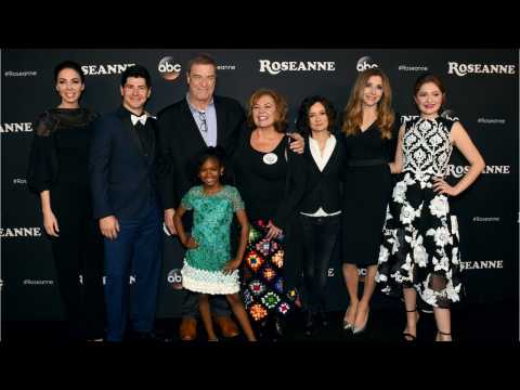 VIDEO : Roseanne Lashes Out At Cast Members
