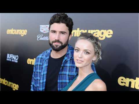 VIDEO : Kendall and Kylie Skipping Brody Jenner's Wedding