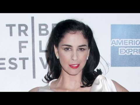 VIDEO : Sarah Silverman Producing New Comedy Series For Facebook