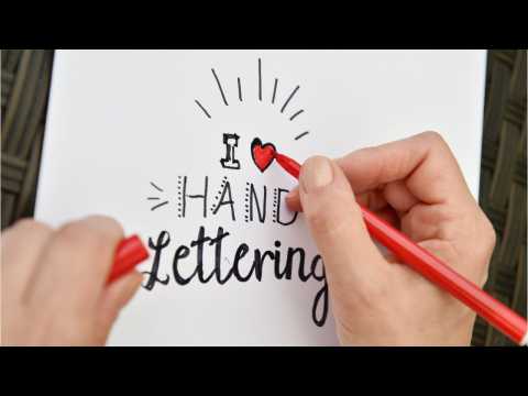 VIDEO : Cool Handwriting Personality Traits!