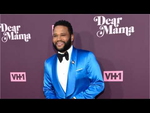 VIDEO : Anthony Anderson Will Host NBA Awards