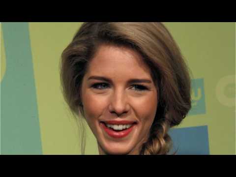 VIDEO : Arrow Star To Hit The Stage