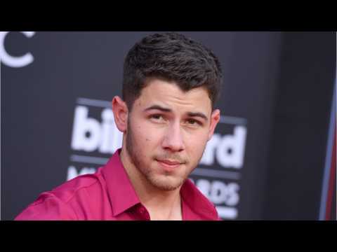 VIDEO : Nick Jonas And Priyanka Chopra Have Date Night