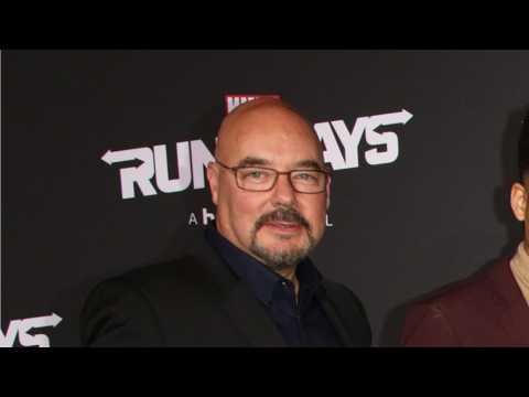 VIDEO : Hulu's Content Chief Exits Company