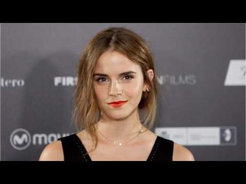 VIDEO : Emma Watson and Chord Overstreet Split