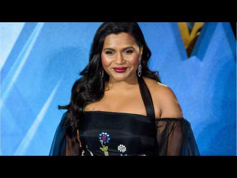 VIDEO : Mindy Kaling Dishes On Infant Daughter