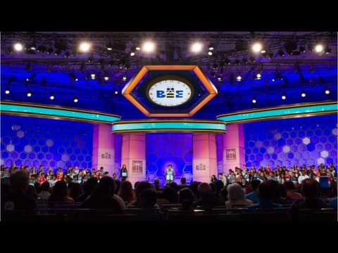 VIDEO : Sixteen Contenders to Face Off In Final of U.S. Spelling Bee