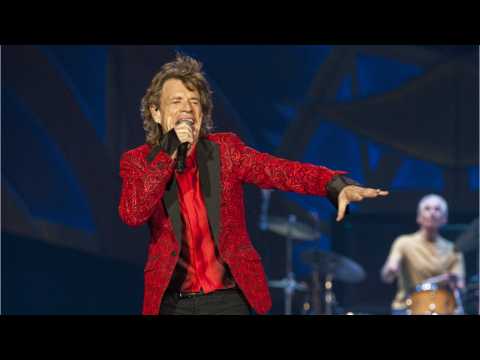 VIDEO : Mick Jagger Leaves Dad Jokes On Son's Instagram