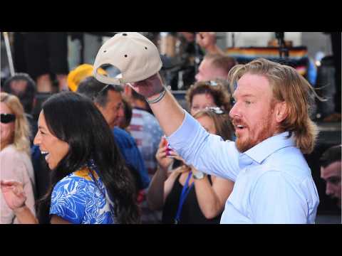 VIDEO : Chip, Joanna Gaines Celebrate 15th Wedding Anniversary