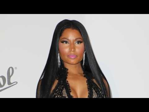VIDEO : Nicki Minaj Calls Out Company Selling Wigs Inspired by Her Hairstyles