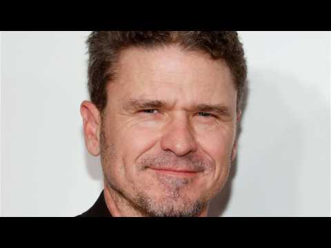 VIDEO : Dave Eggers Writes Young Adult Novel 