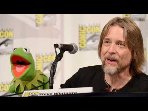 VIDEO : The Voice Of Kermit The Frog Is 'Devastated' By Losing His Job