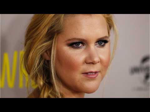 VIDEO : Amy Schumer Comedy 'I Feel Pretty' Gets Summer 2018 Release