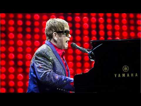 VIDEO : Taron Egerton May Play Elton John