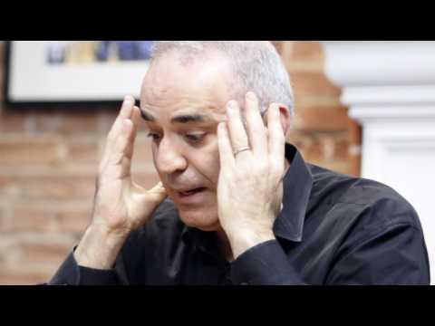 VIDEO : Chess Legend Kasparov Will Compete Again