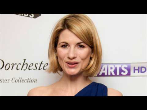 VIDEO : Jodie Whittaker Tells Doctor Who Fans Not To Be 