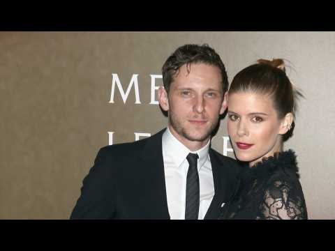 VIDEO : Kate Mara and Jamie Bell Show Off The Life Of A Newly-Married Couple