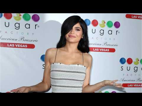 VIDEO : Kylie Jenner Sued For Copyright Infringement Again