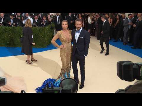 VIDEO : Blake Lively 'admits that an A-list marriage isn't easy'