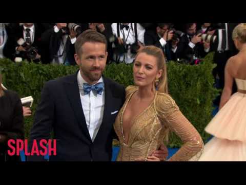 VIDEO : Blake Lively Confirms Ryan Reynolds' Tweets Are Made Up