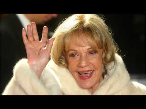 VIDEO : French Star Jeanne Moreau Dies At 89