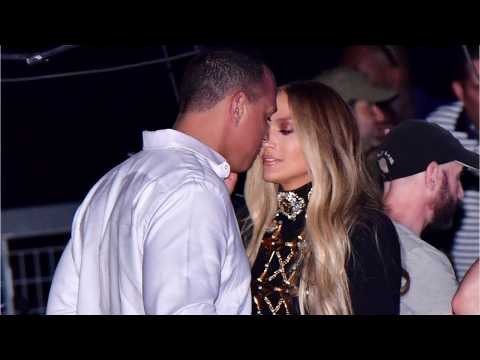 VIDEO : Jennifer Lopez and Alex Rodriguez share their love on Instagram video
