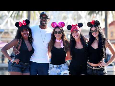 VIDEO : DeMario Jackson Takes Four Co-stars to Disneyland