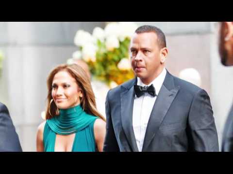 VIDEO : Alex Rodriguez Says J.Lo is a Great Athlete