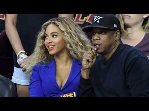 VIDEO : Is Beyonce Buying The Houston Rockets