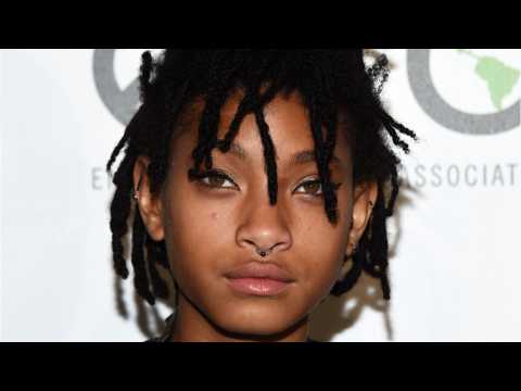 VIDEO : Willow Smith On Buzzing Her Hair