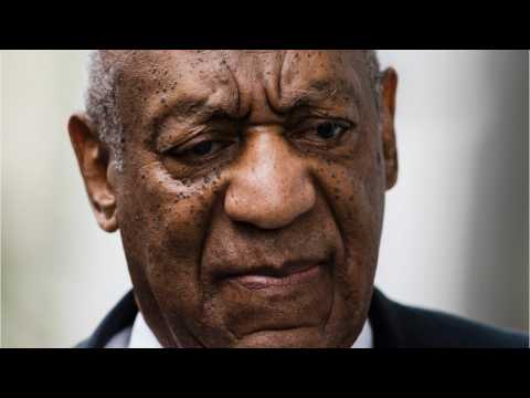VIDEO : Cosby hires Michael Jackson's lawyer for retrial