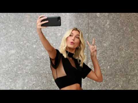 VIDEO : Hailey Baldwin Takes Selfie to Remember Victoria's Secret Casting Call