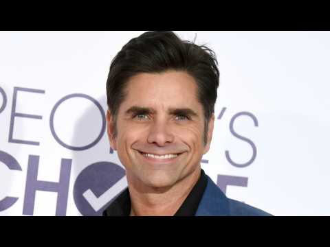 VIDEO : John Stamos Shares a Cheeky Birthday Pic