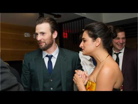 VIDEO : Jenny Slate Says Relationship With Ex Chris Evans Was 'So Precious'