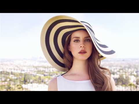 VIDEO : Lana Del Rey Tops Billboard 200 Chart