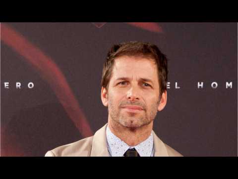 VIDEO : Zack Snyder Reveals New Amazon Image From 