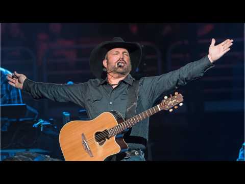 VIDEO : Garth Brooks And The Power Of True Love
