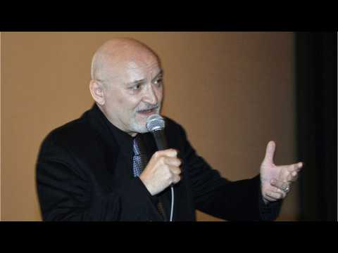 VIDEO : Mixed Reactions For Darabont's Abusive 'Walking Dead' Emails