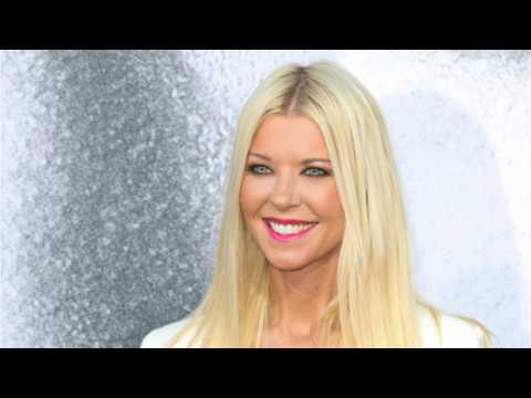 VIDEO : Tara Reid Hits Red Carpet With a Whole New Look