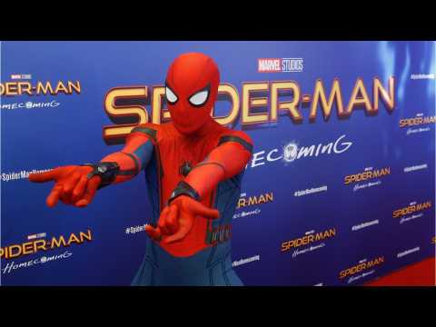 VIDEO : 'Spider-Man: Homecoming' Passes $300 Million