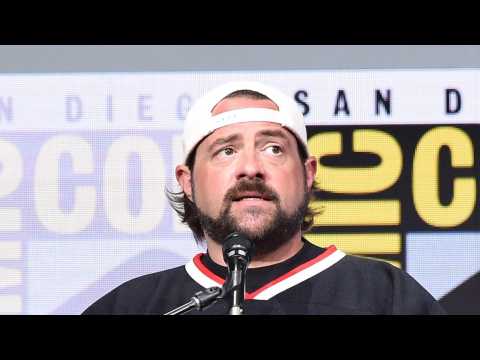VIDEO : Kevin Smith to Direct Another Episode of 'Supergirl'?